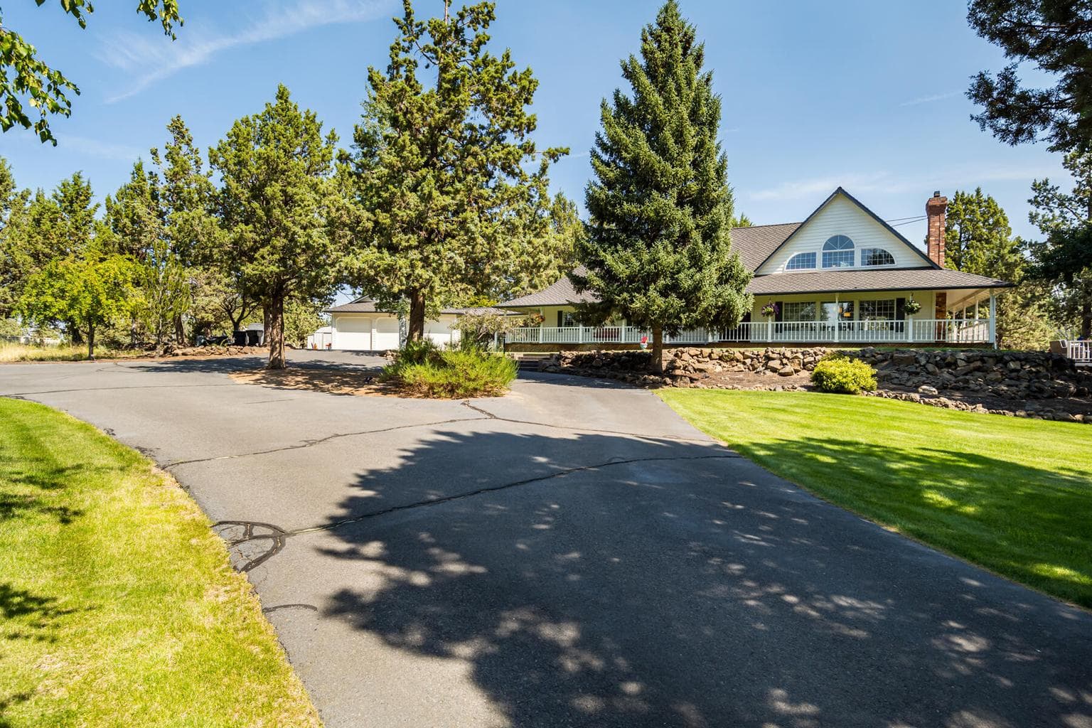 Photo of 21936 Bear Creek Road 64 of 75