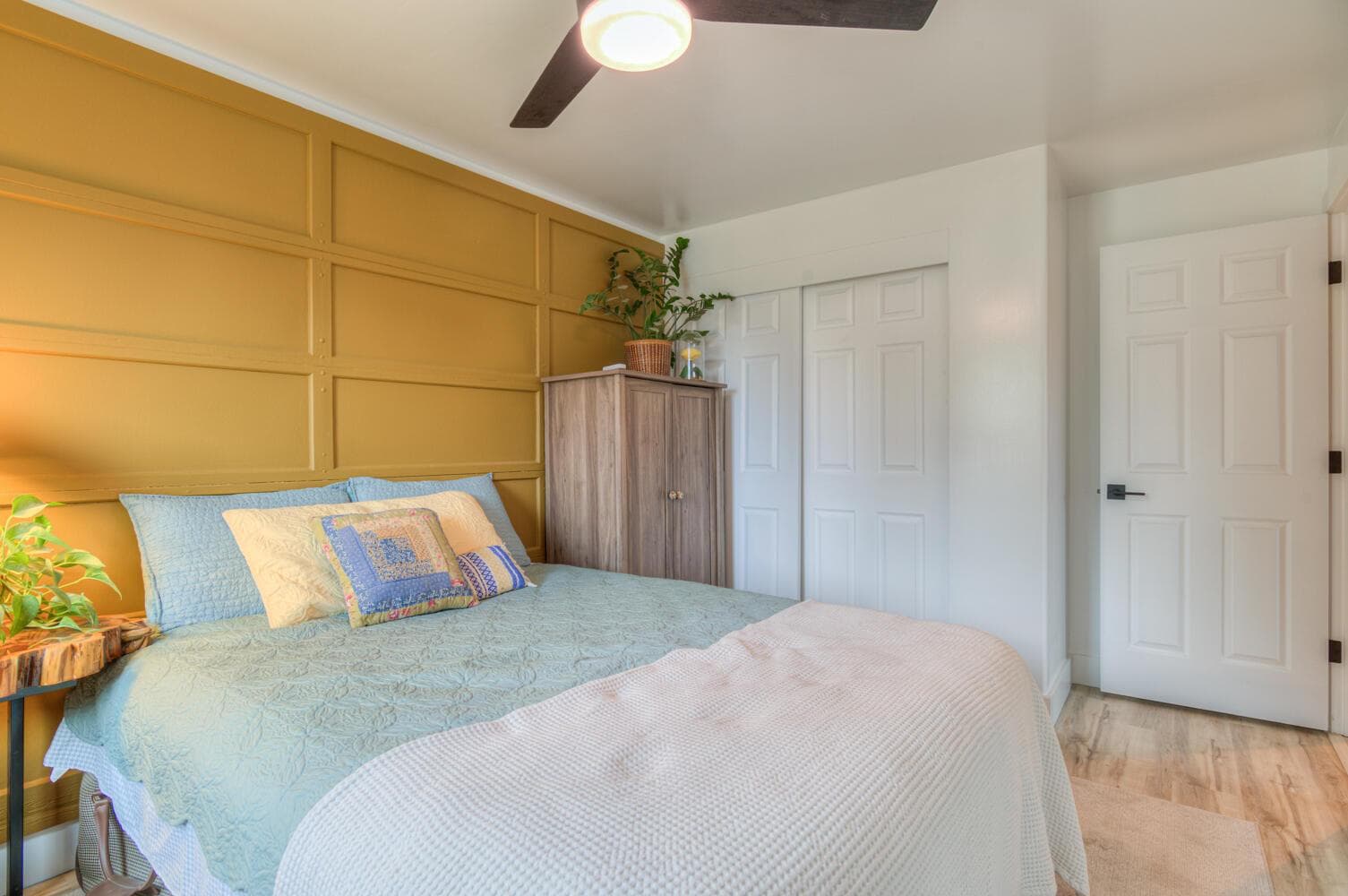 Photo of 2746 SW Reindeer Court 18 of 23