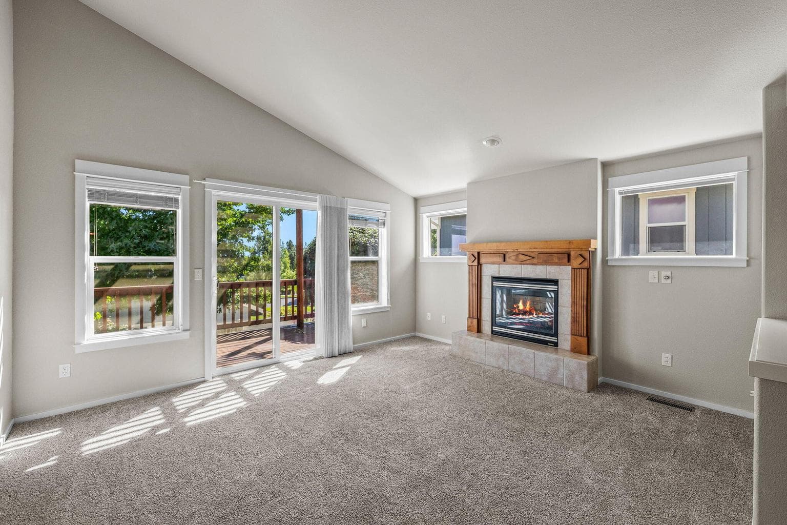 Photo of 3650 SW 30th Street 12 of 31