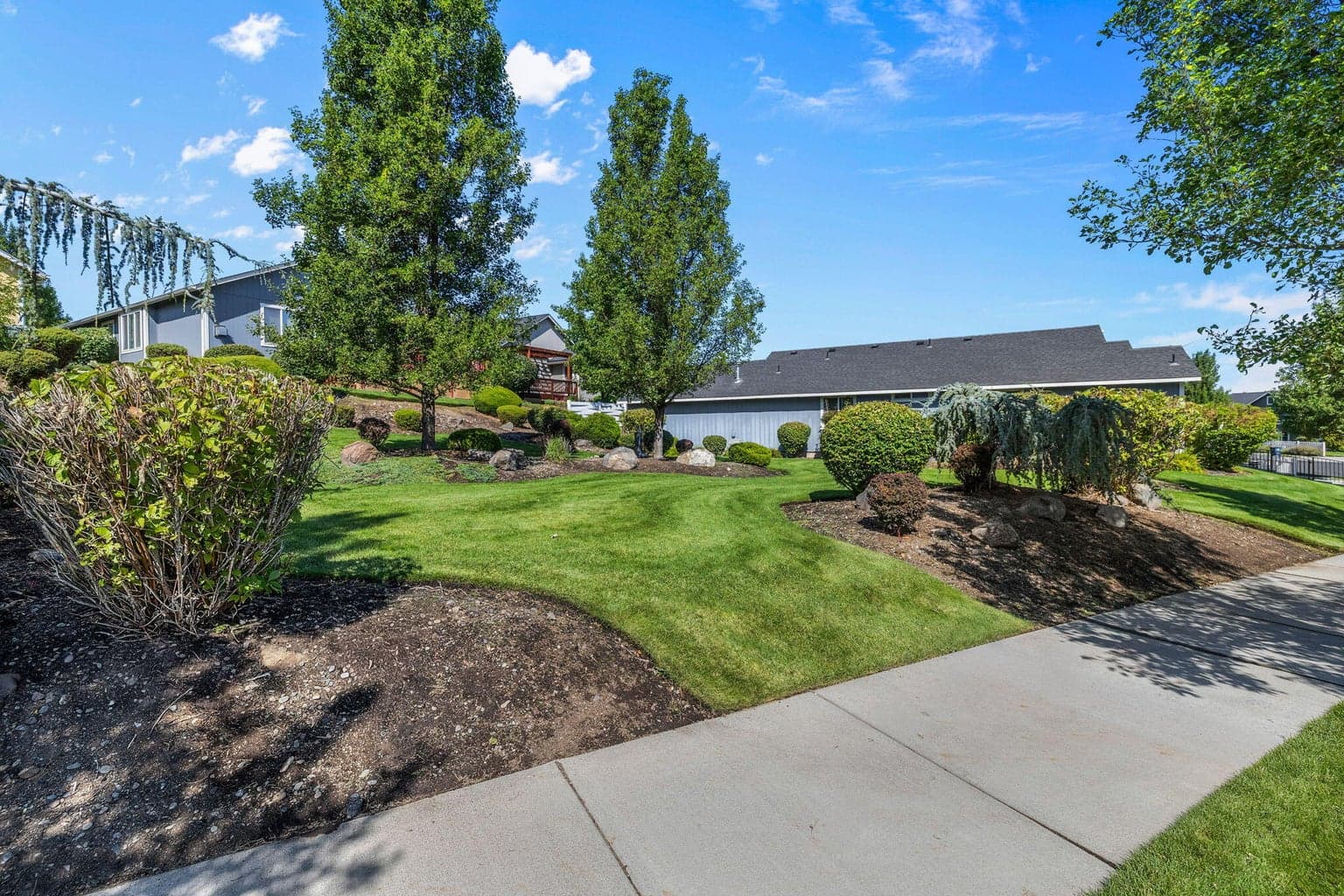 Photo of 3650 SW 30th Street 28 of 31