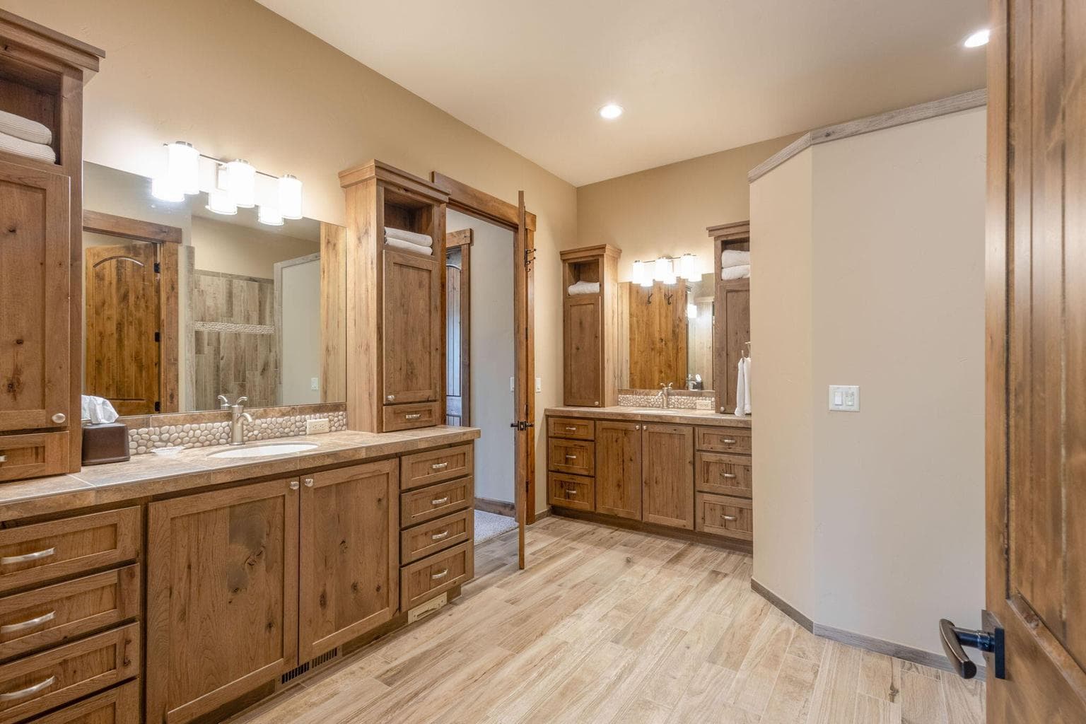Photo of 16867 Golden Stone Drive 20 of 52