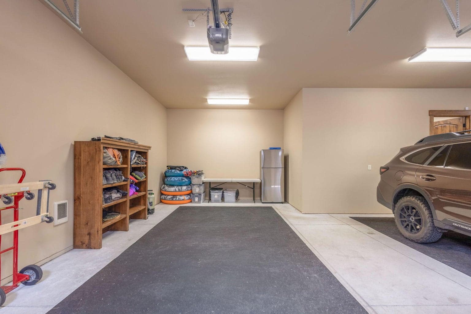 Photo of 16867 Golden Stone Drive 35 of 52