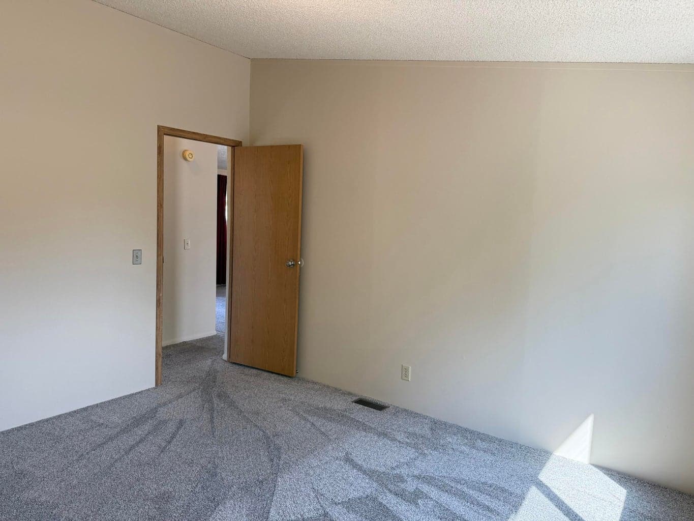Photo of 19218 Shoshone Road 19 of 38