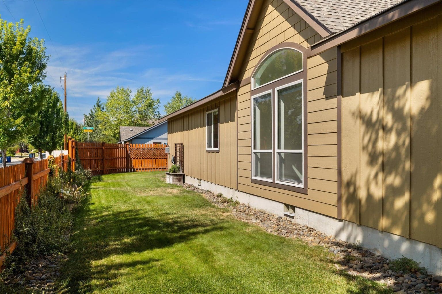 Photo of 61705 Rigel Way 34 of 39