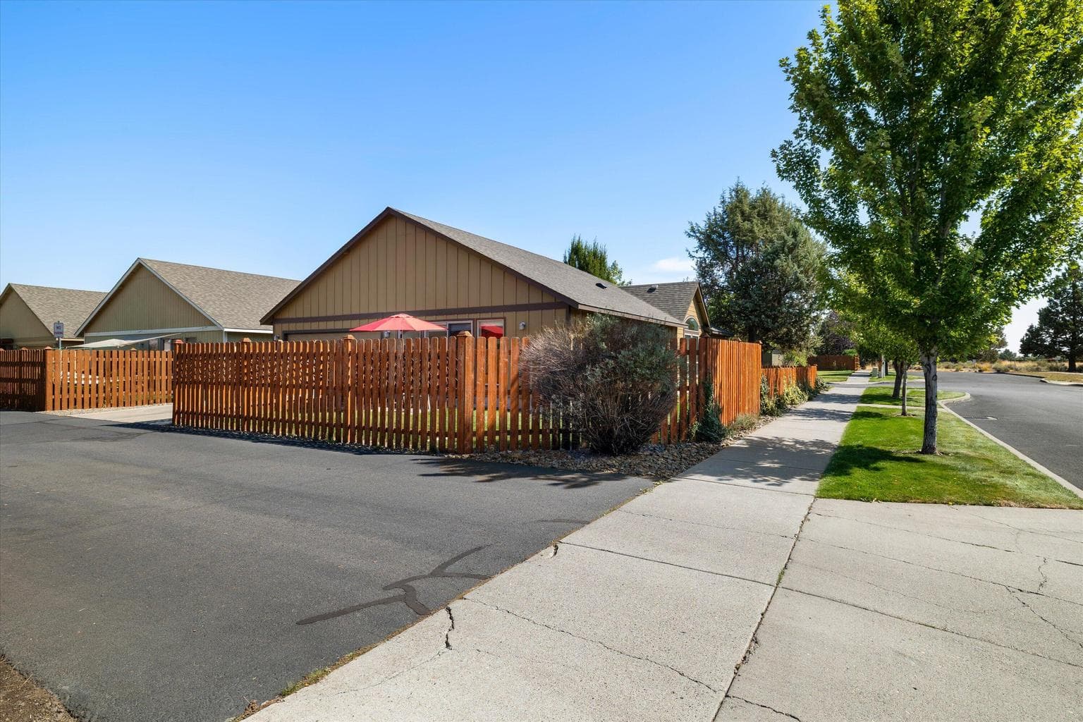 Photo of 61705 Rigel Way 37 of 39
