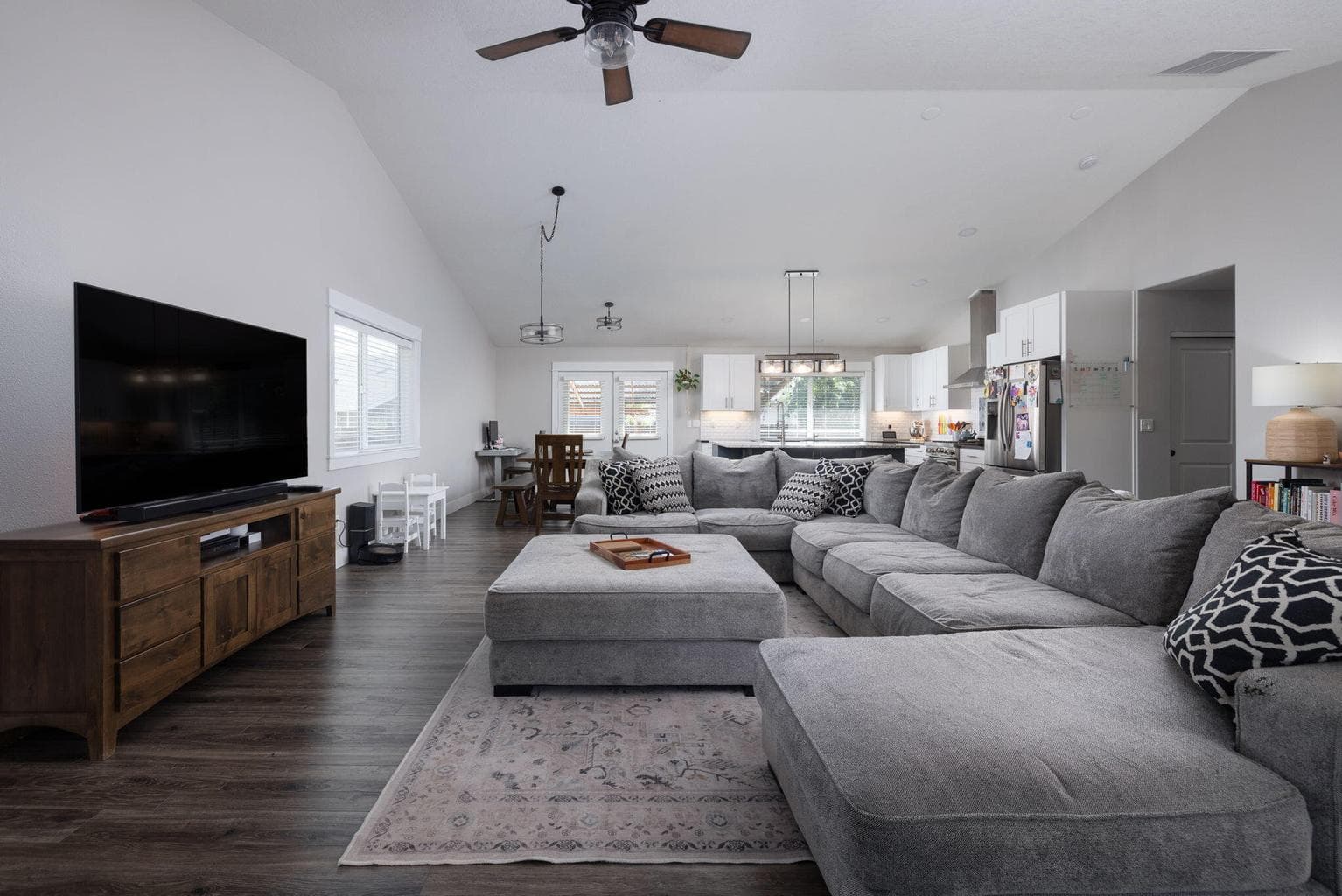 Spacious great room