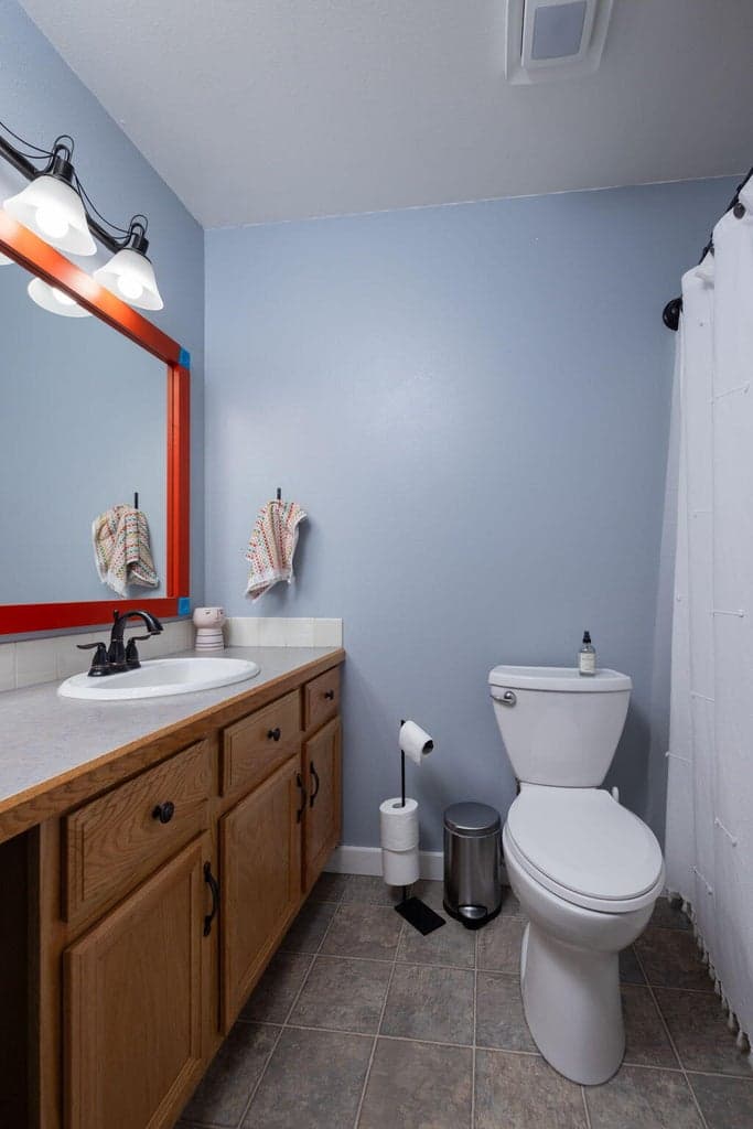 Guest bathroom