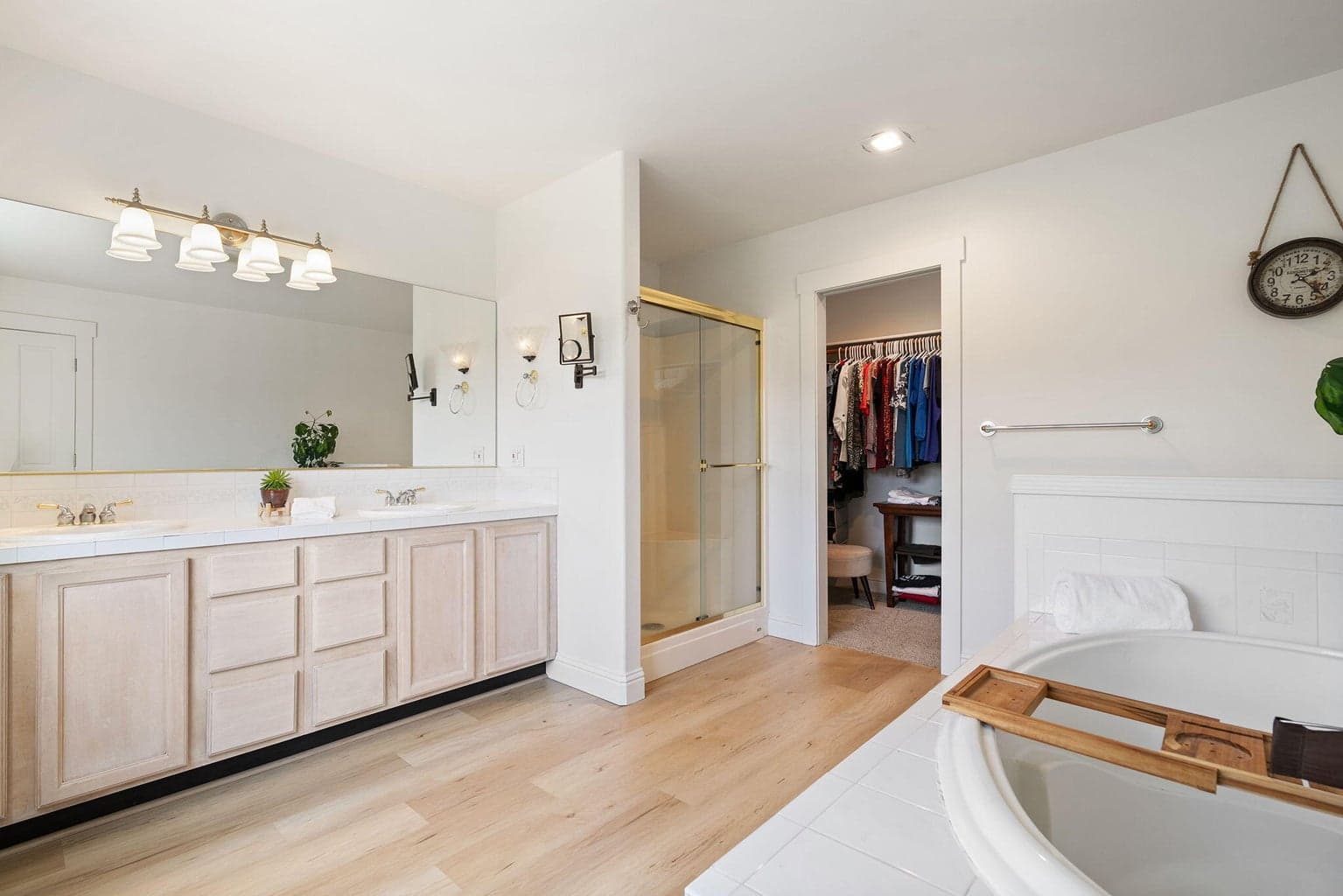 Photo of 61270 Crescent Court 22 of 47