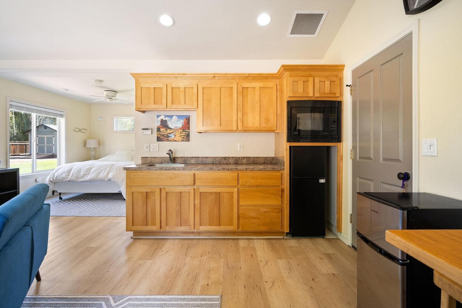 Photo of 61270 Crescent Court 28 of 47