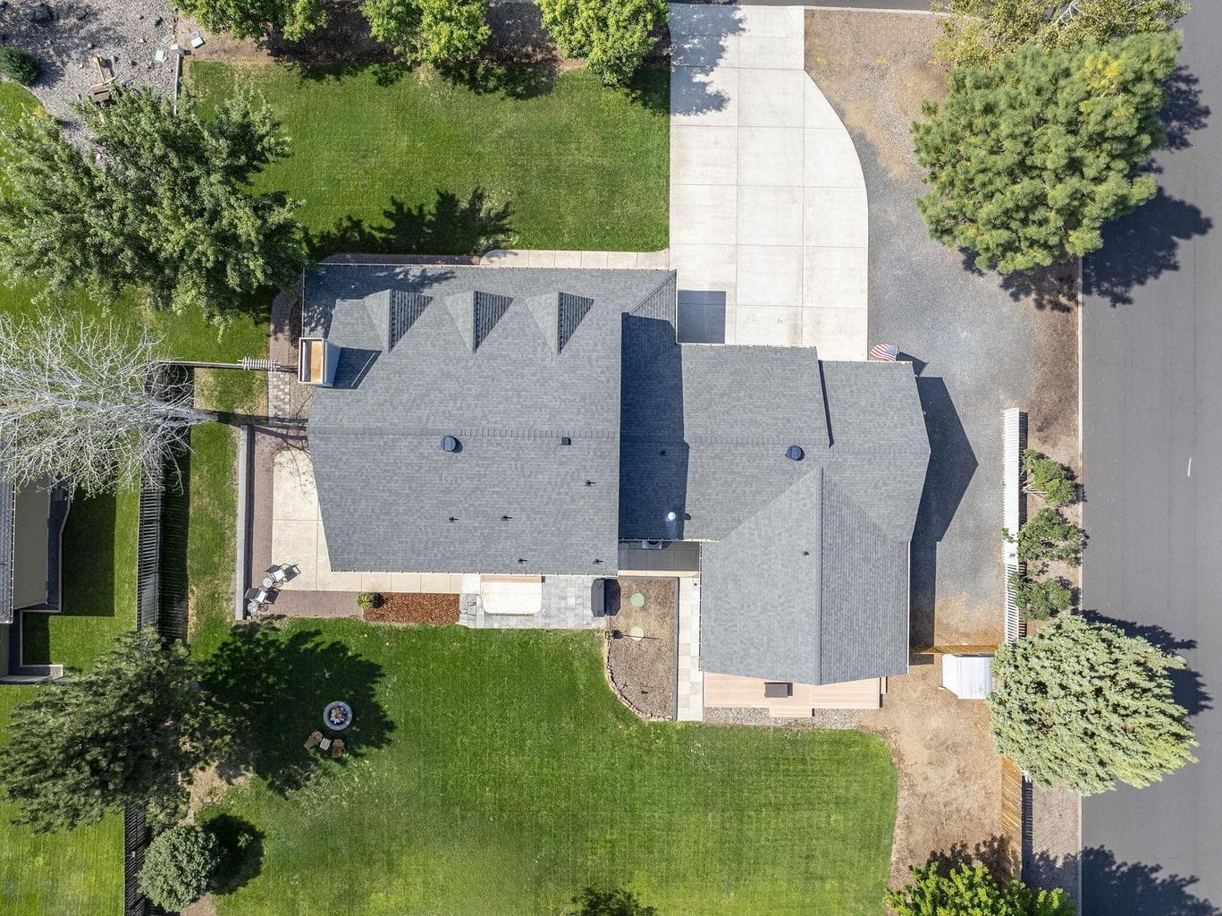 Photo of 61270 Crescent Court 46 of 47