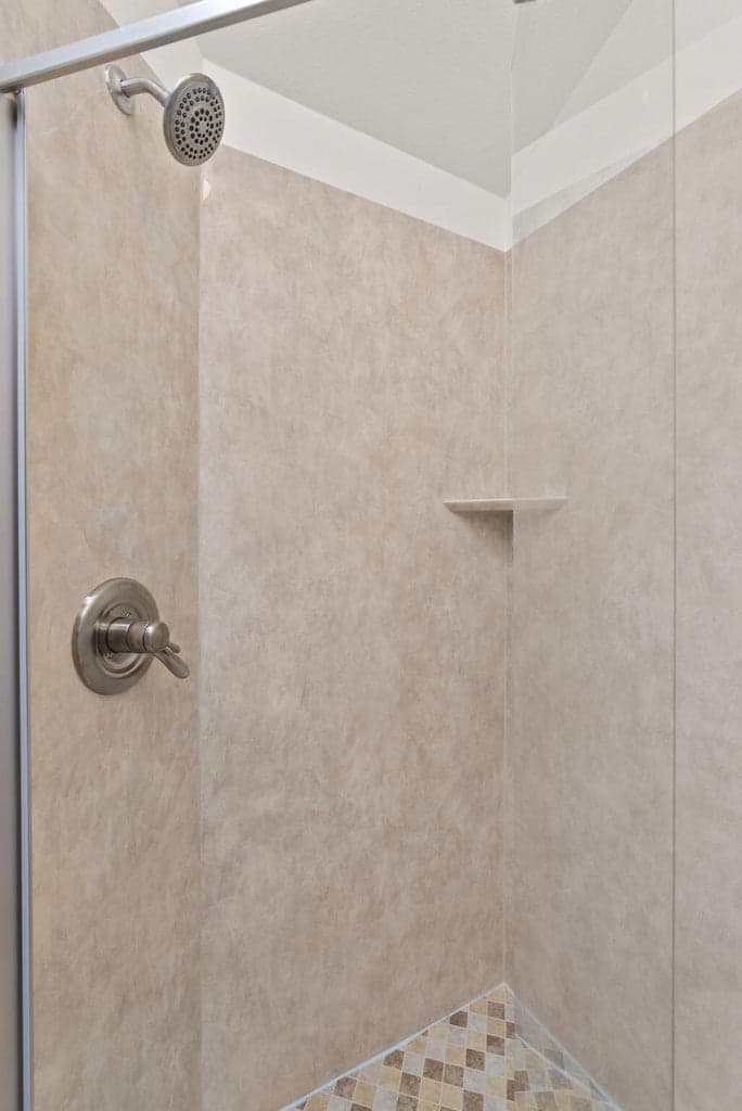 Primary suite shower