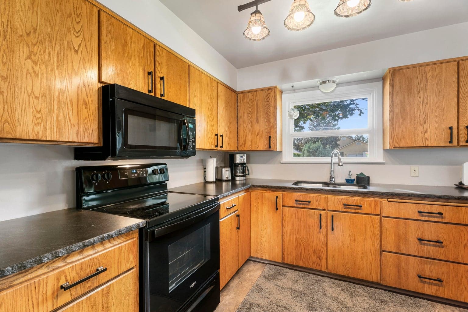 Photo of 1106 SW 15th Street 12 of 31