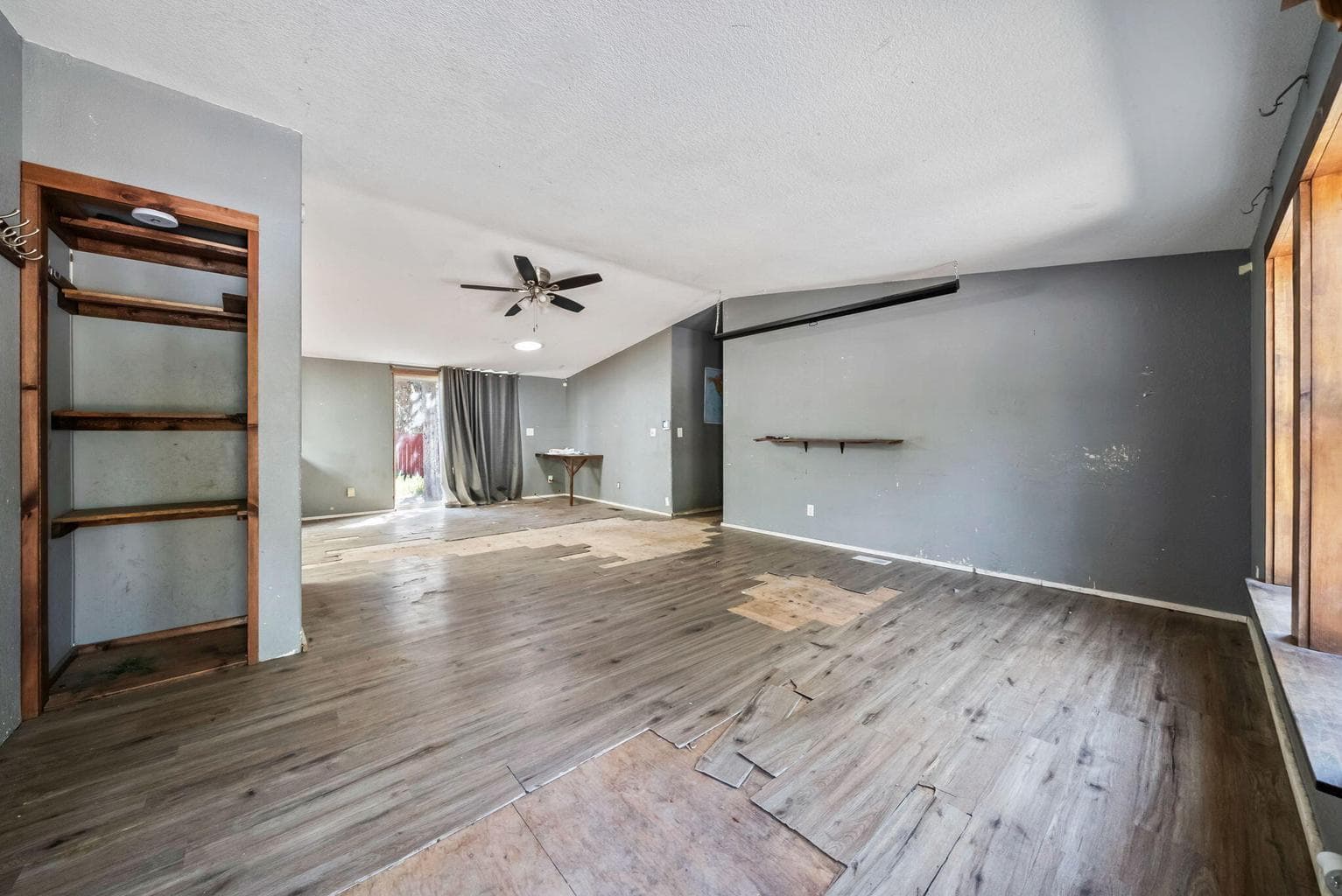 Photo of 11660 Burlwood Drive 13 of 33