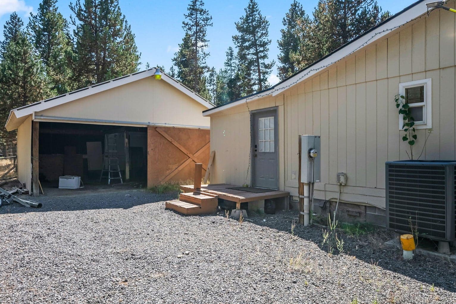 Photo of 11660 Burlwood Drive 7 of 33
