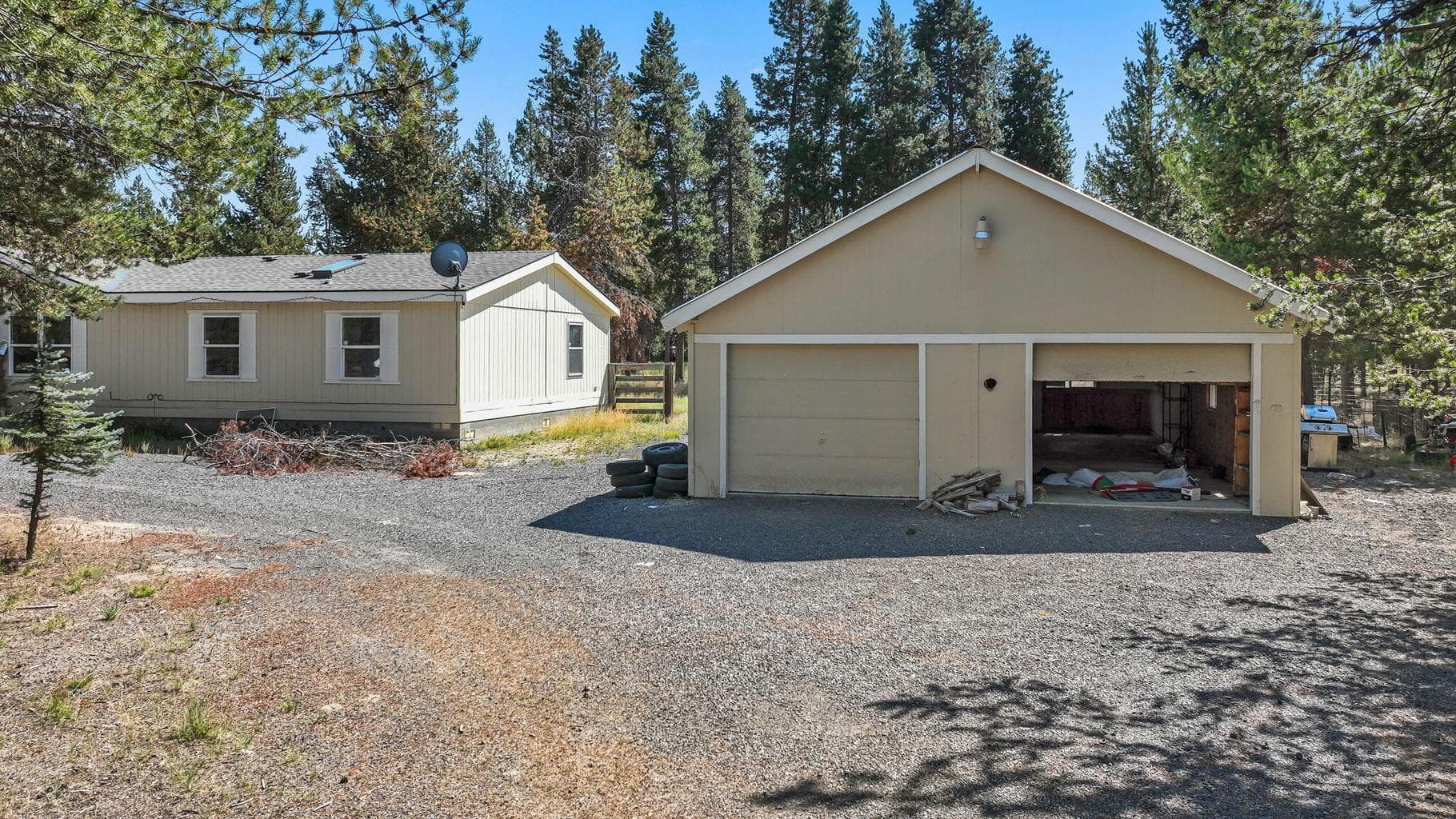 Photo of 11660 Burlwood Drive 5 of 33
