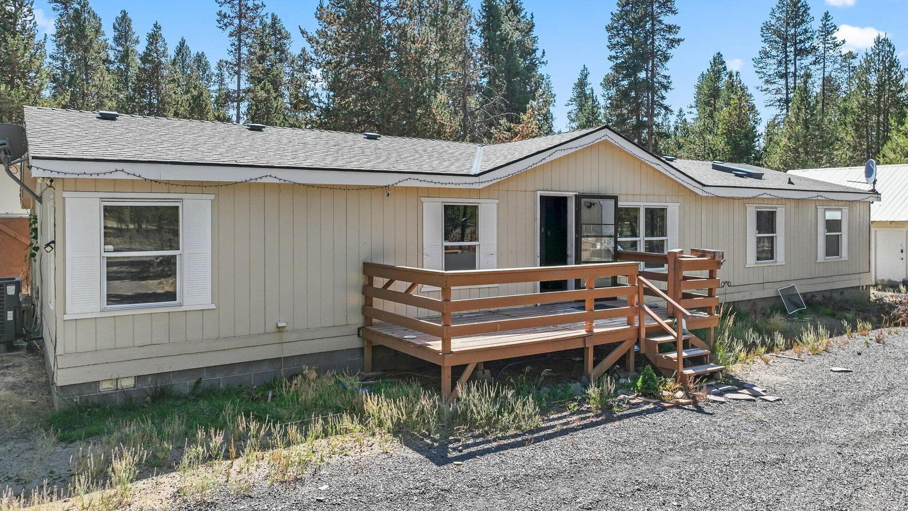 Photo of 11660 Burlwood Drive 4 of 33