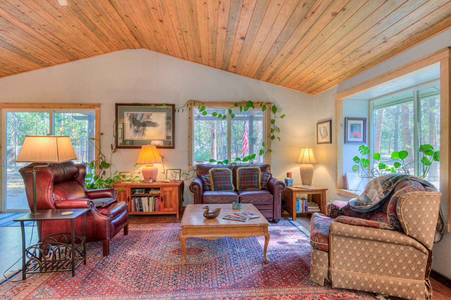 Photo of 17592 Holgate Road 16 of 28
