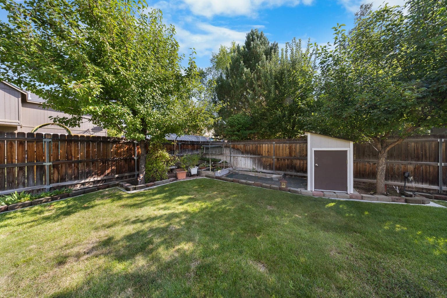 Photo of 2965 SW Deschutes Avenue 28 of 42