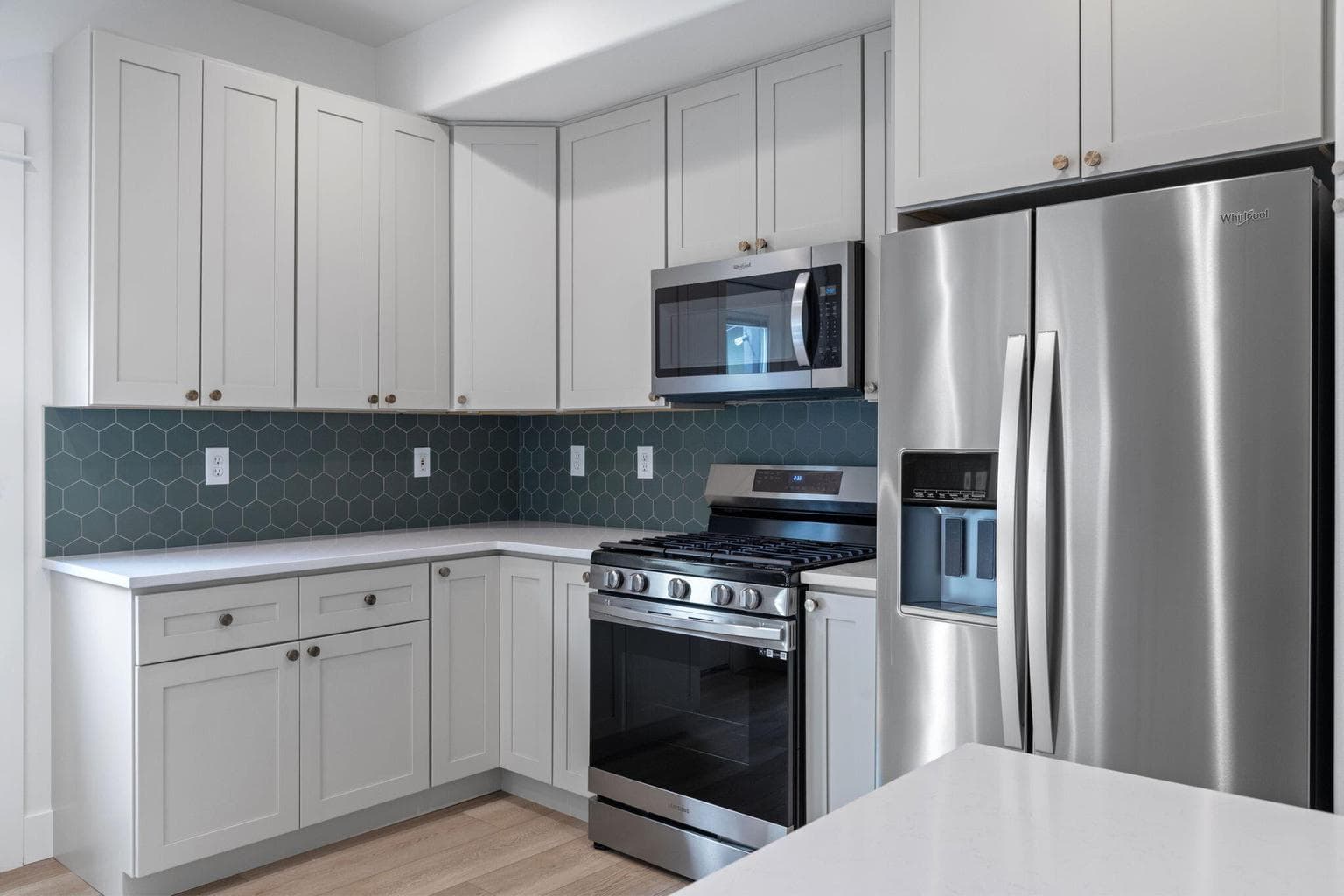 Photo of 21349 Oakview Drive 9 of 28