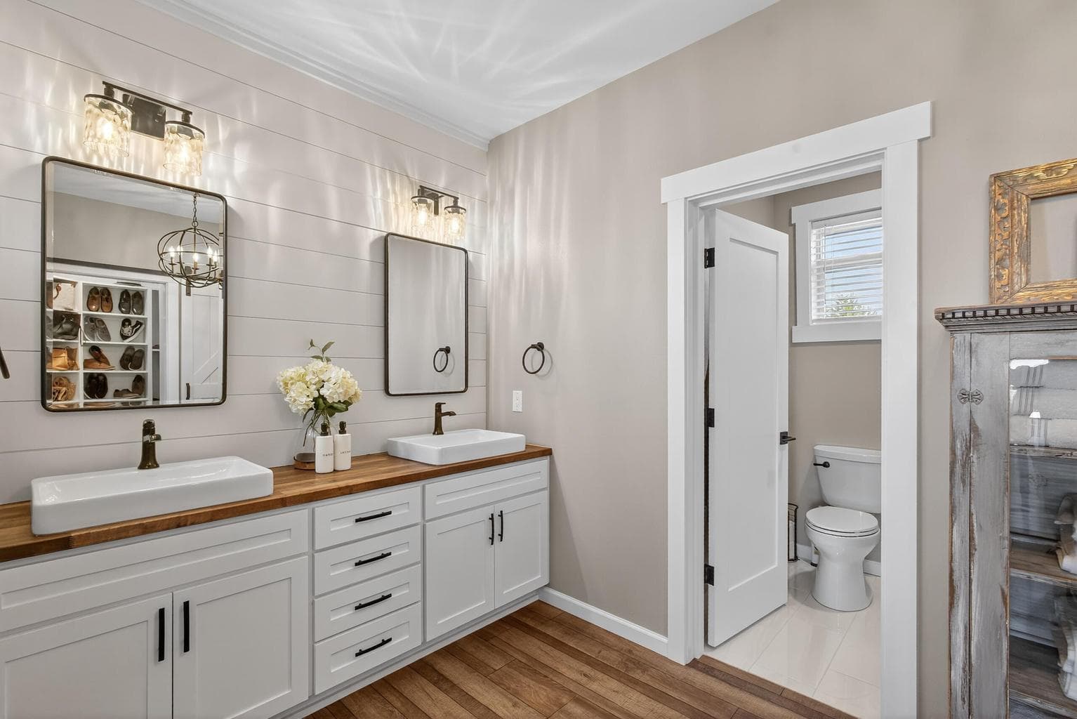 Photo of 717 Golden Pheasant Drive 13 of 69
