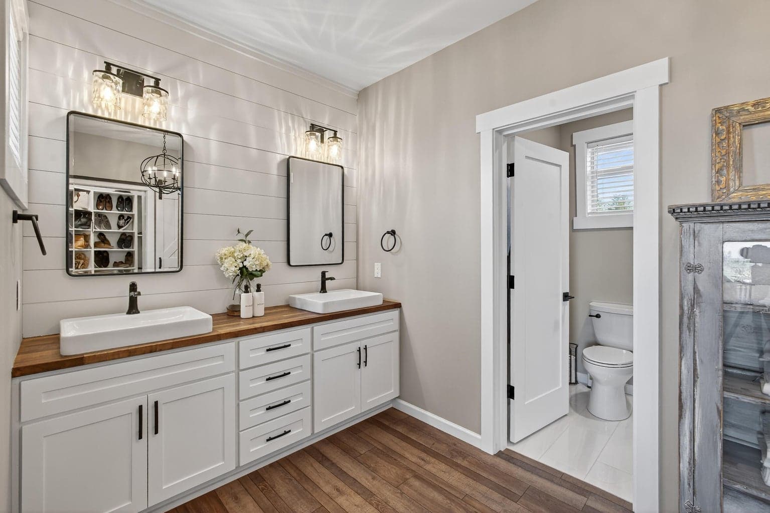 Photo of 717 Golden Pheasant Drive 15 of 69