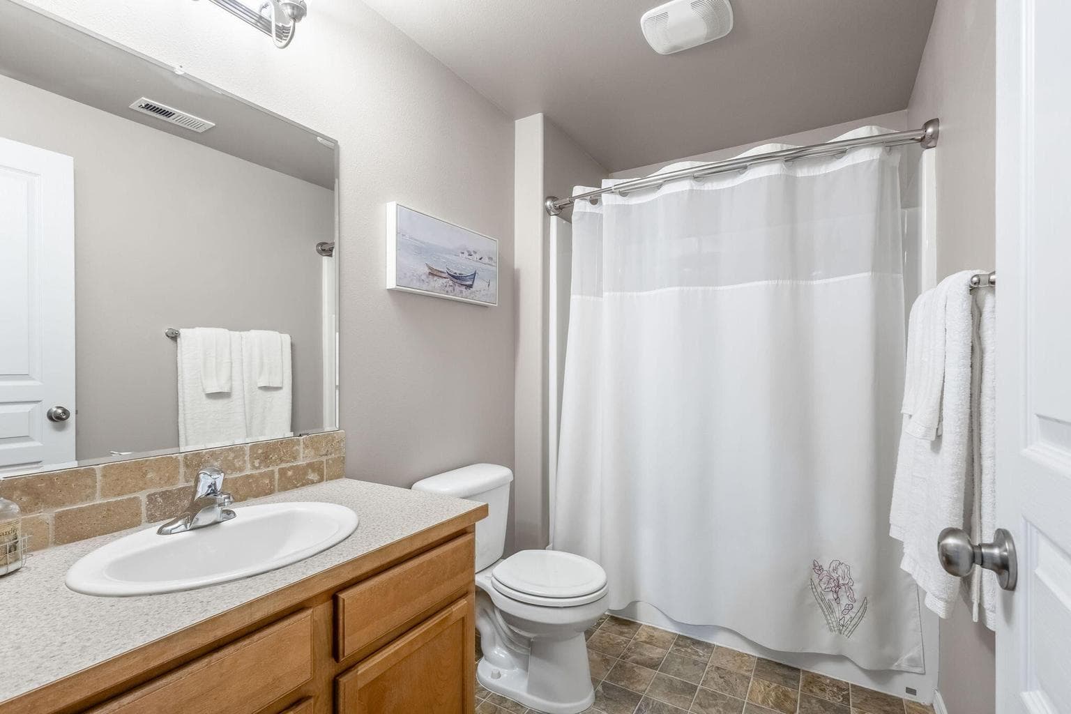Photo of 615 SE Glengarry Place 26 of 45