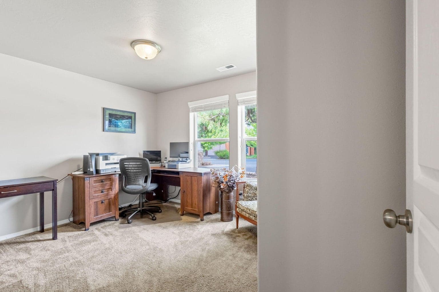 Photo of 615 SE Glengarry Place 27 of 45