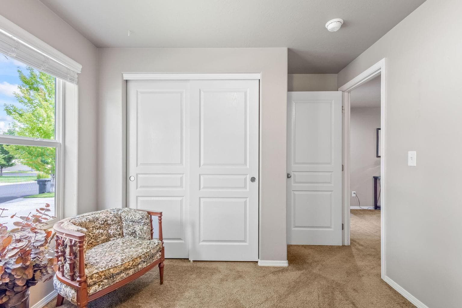 Photo of 615 SE Glengarry Place 29 of 45