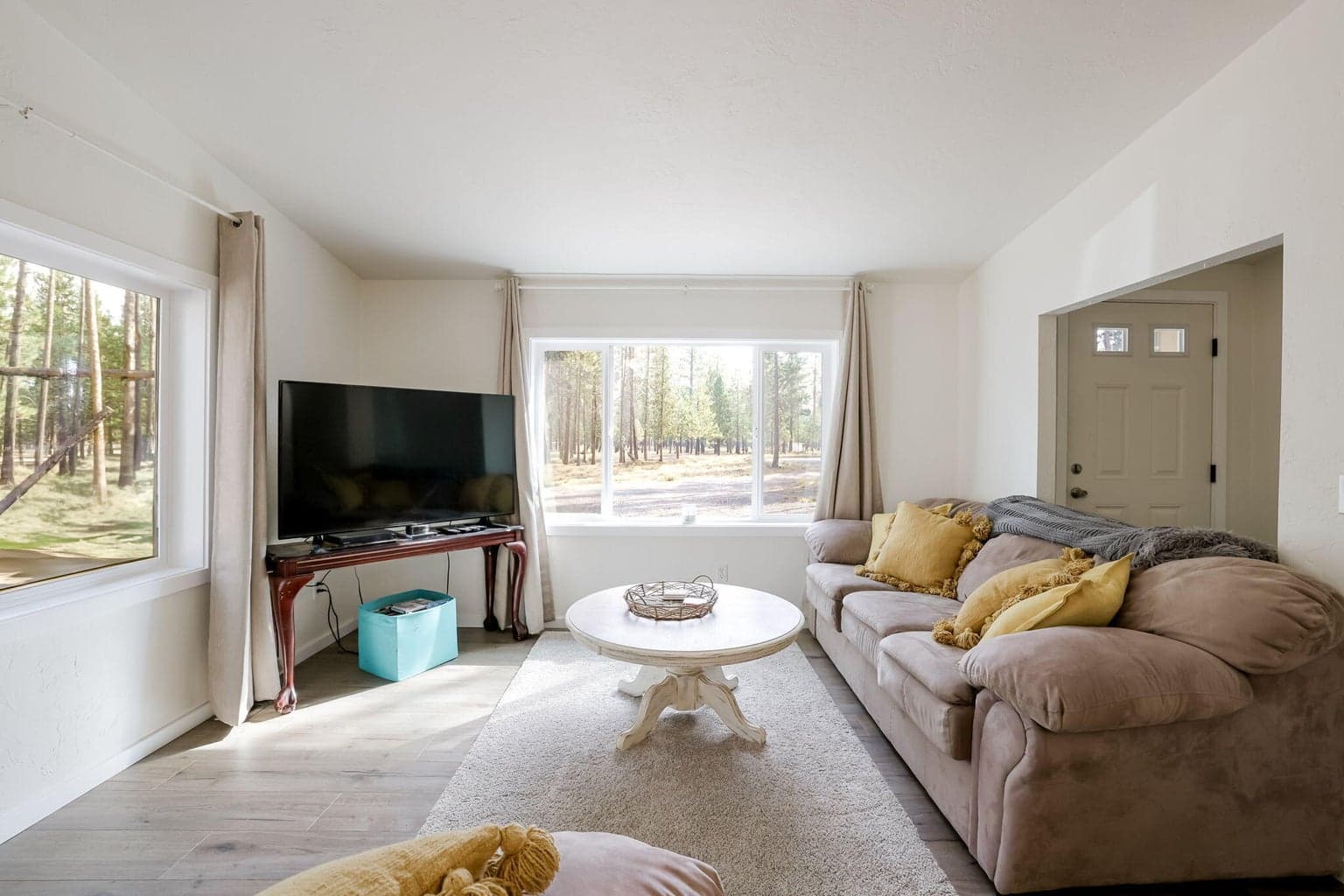 Photo of 1758 Lariat Court 2 of 26