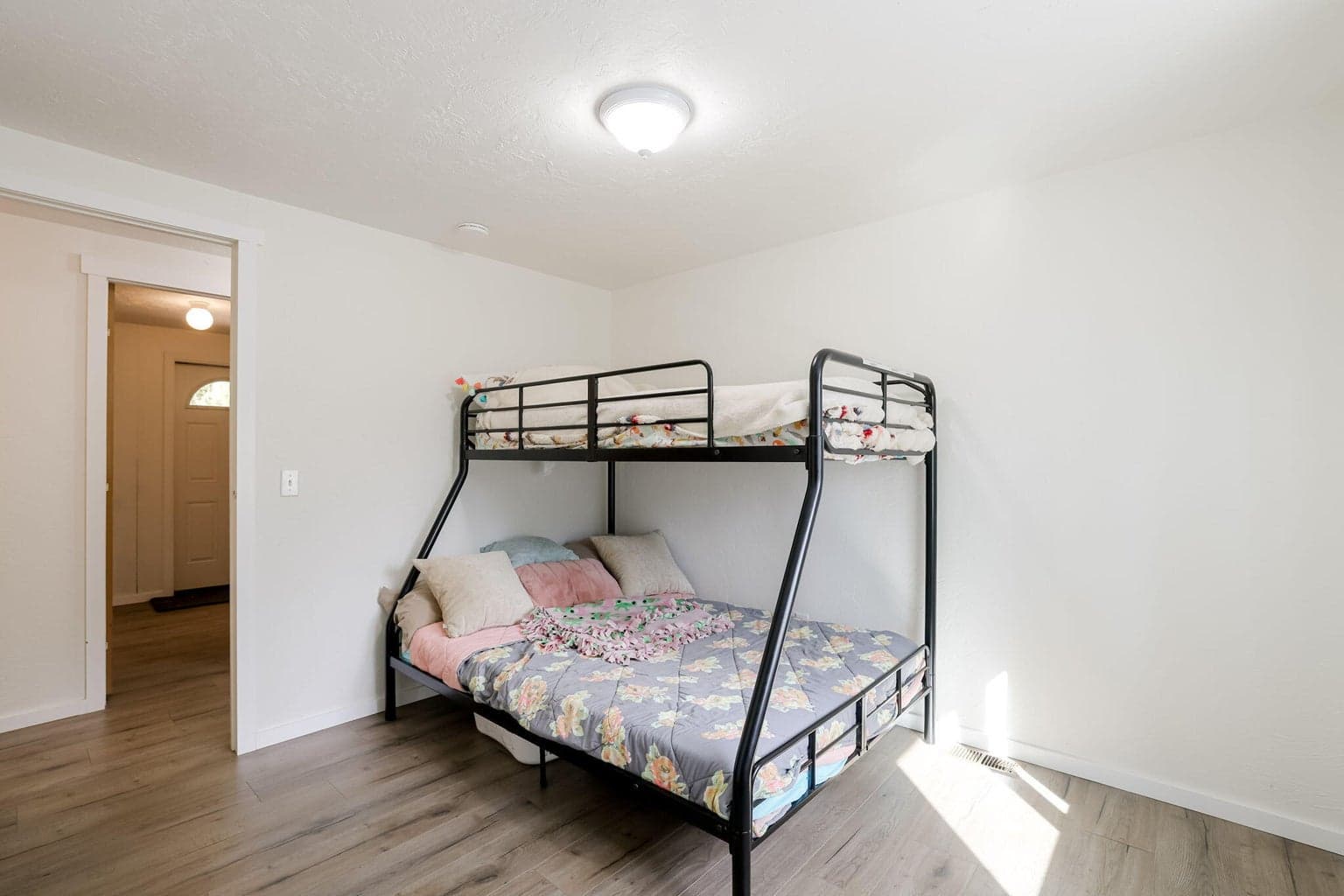 Photo of 1758 Lariat Court 14 of 26