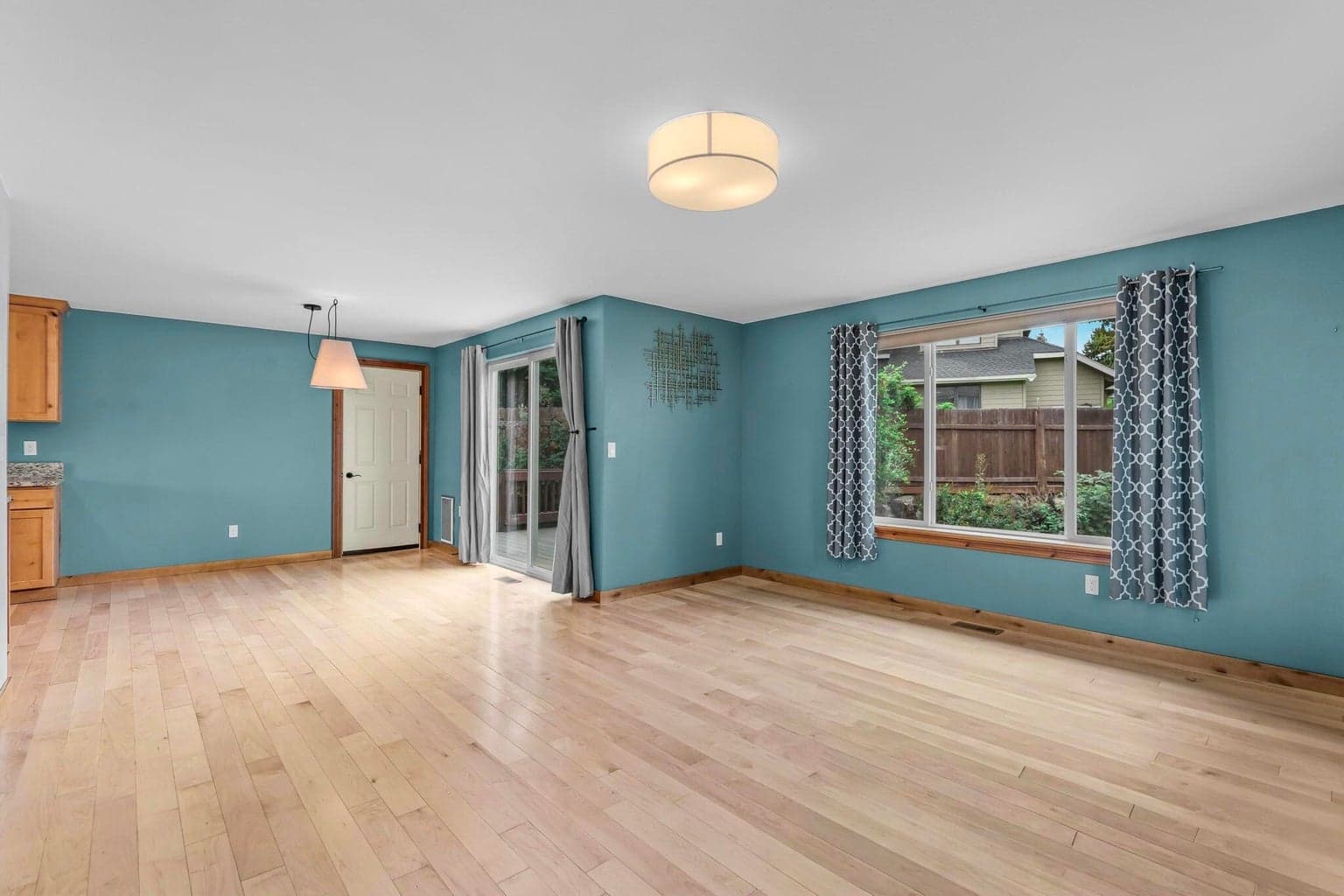 Solid wood floors thoughout!