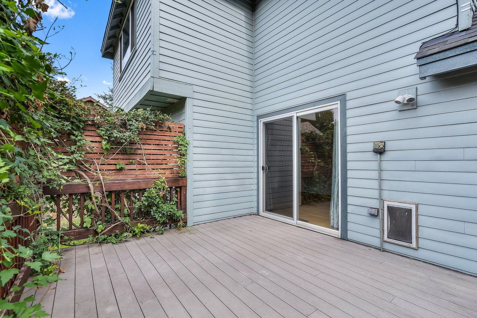 Photo of 1033 NE Bennington Way 24 of 26