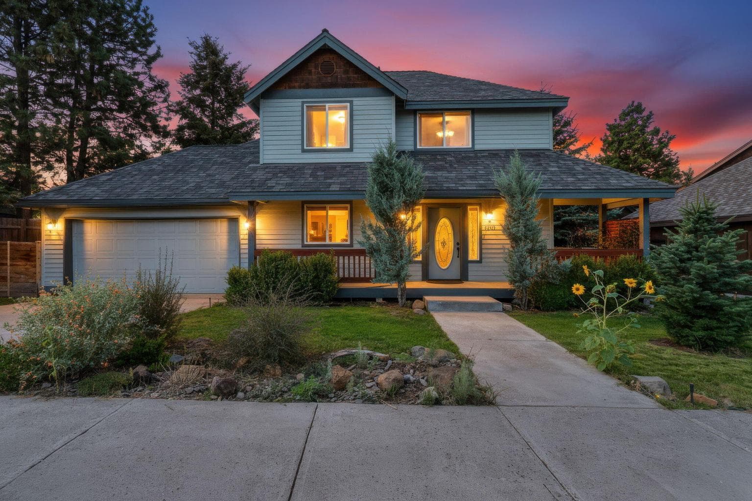In the Heart of Bend ~ location is everything!