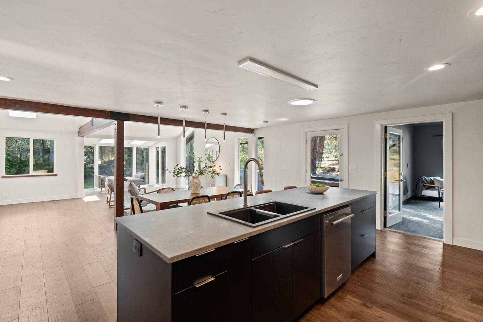 Photo of 20409 Pine Vista Drive 24 of 57