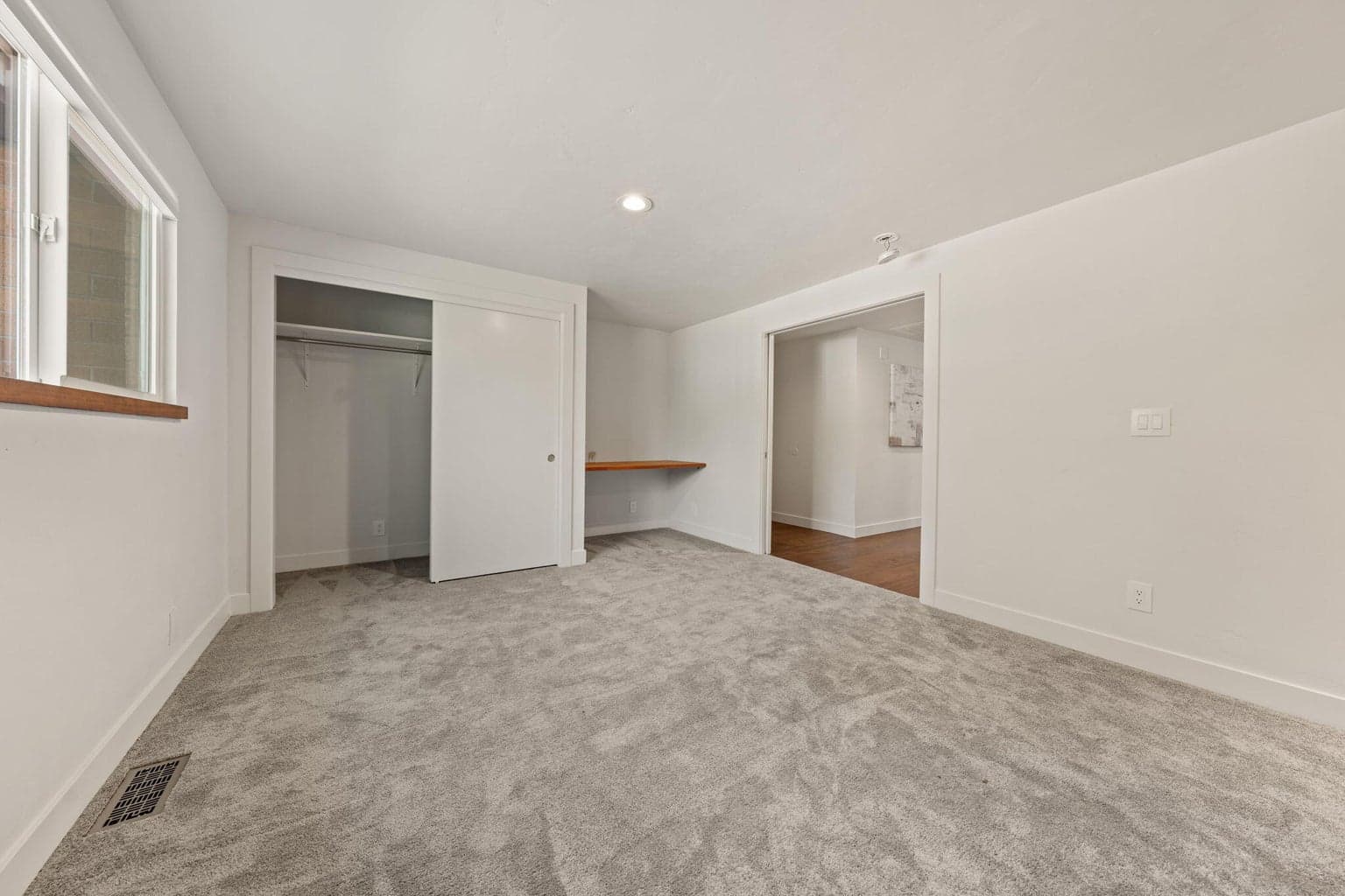Photo of 20409 Pine Vista Drive 36 of 57