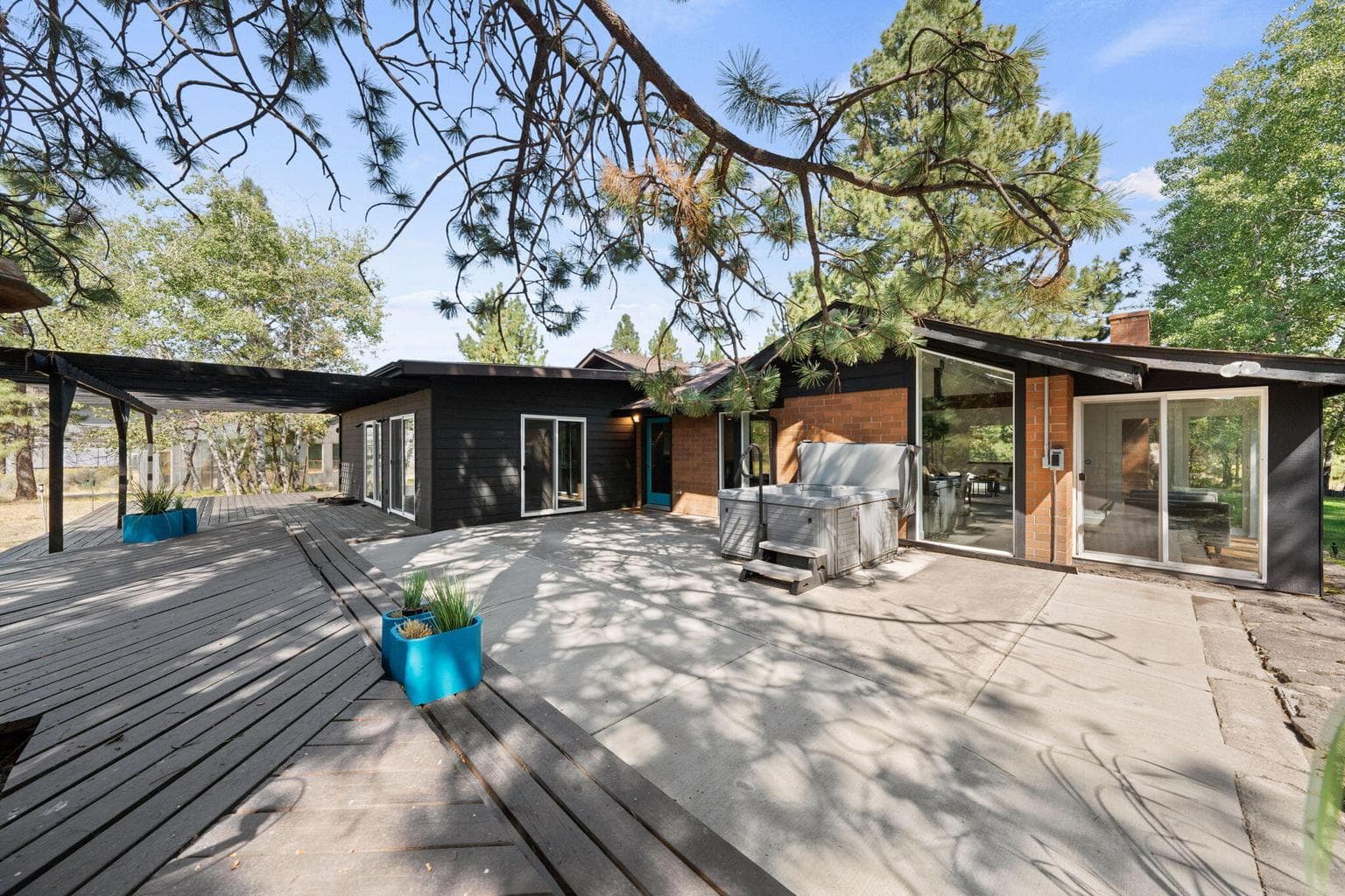 Photo of 20409 Pine Vista Drive 39 of 57