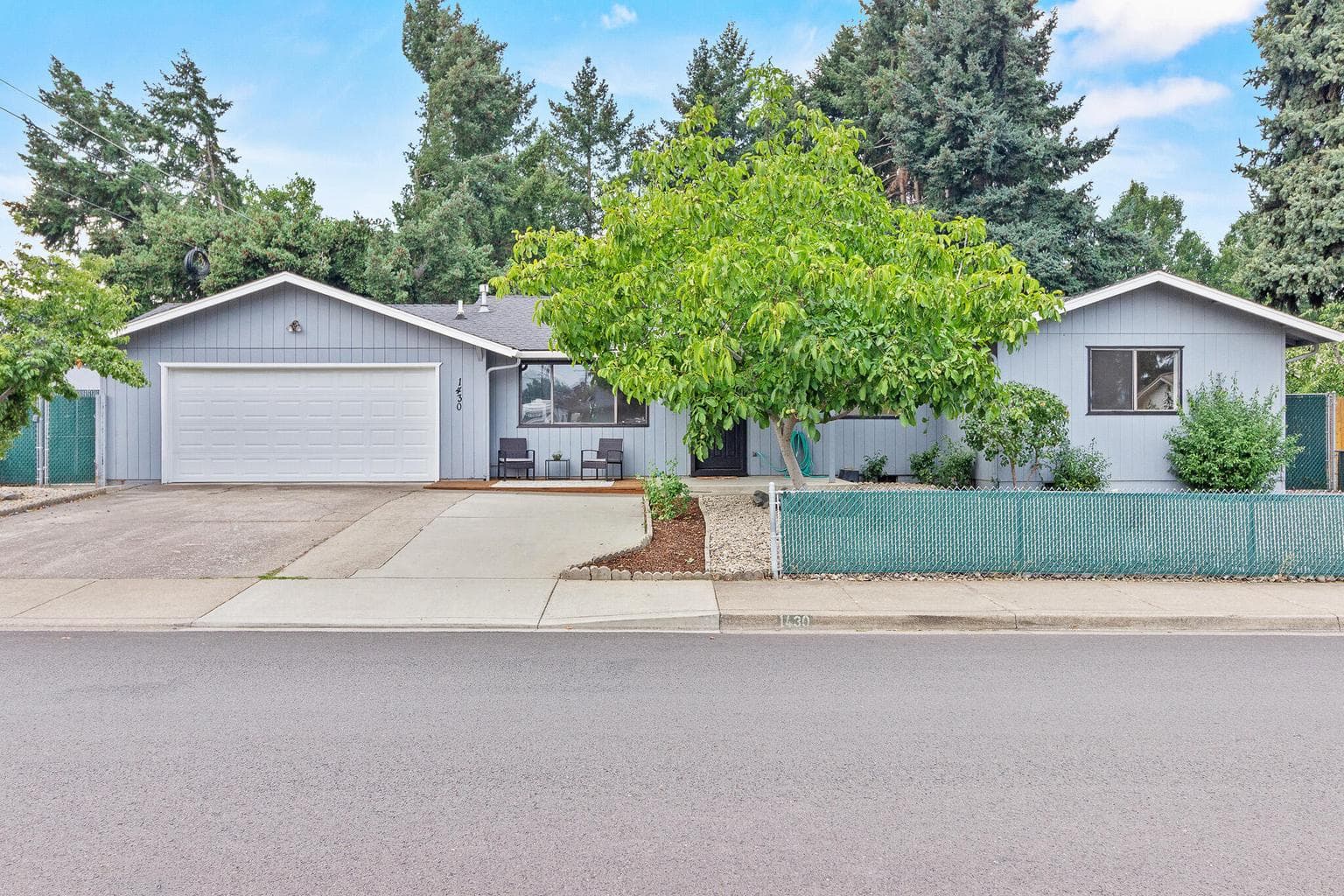 1430 Oakdale