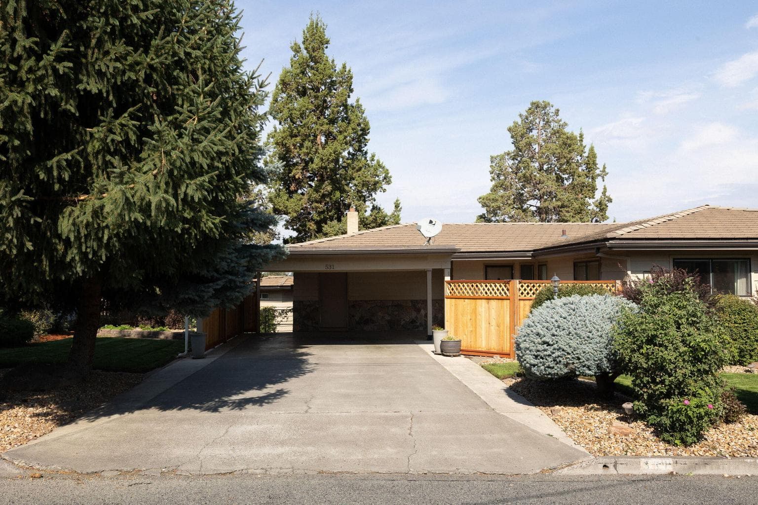 Photo of 531 NW Canyon Drive 30 of 41