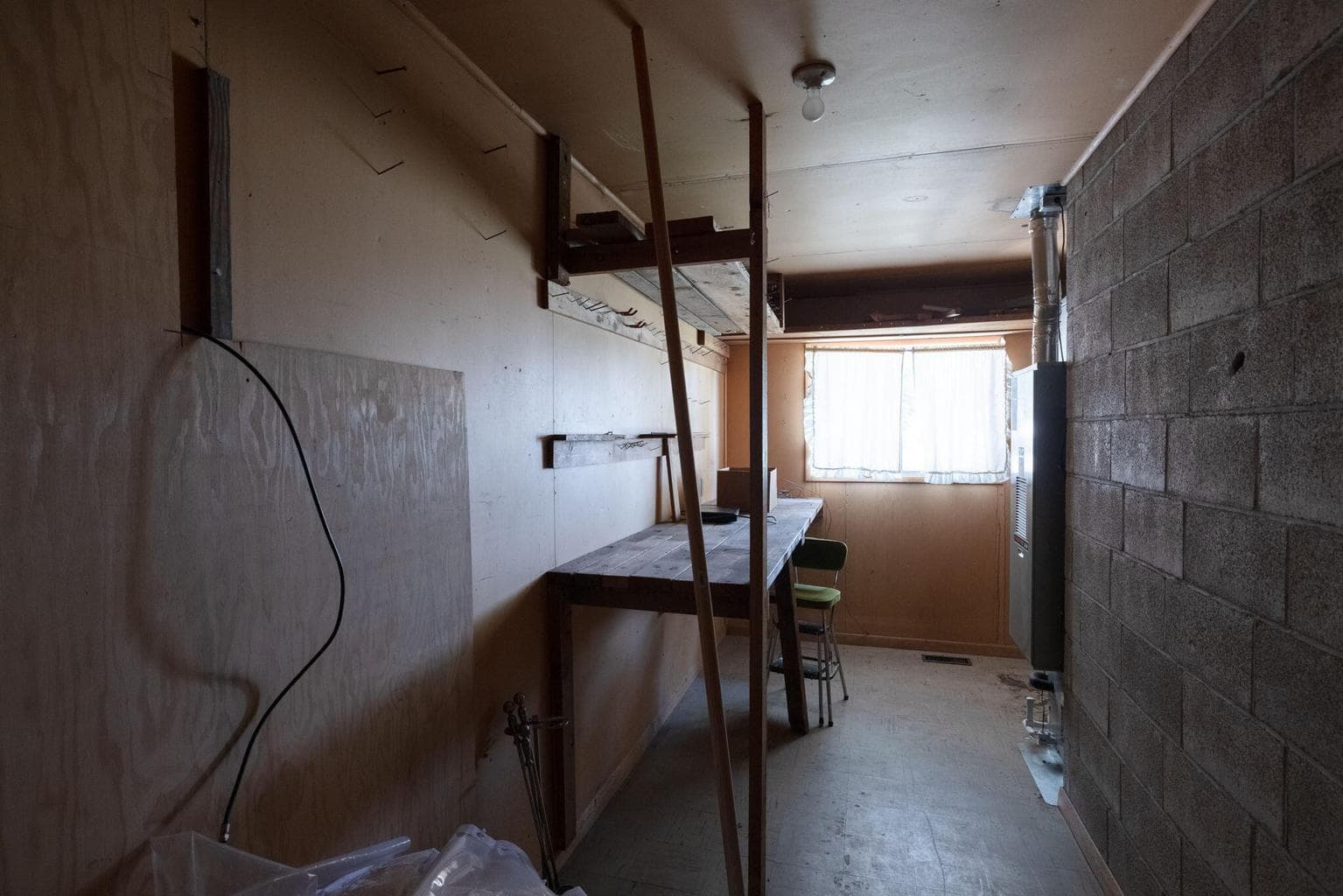 Photo of 531 NW Canyon Drive 23 of 41