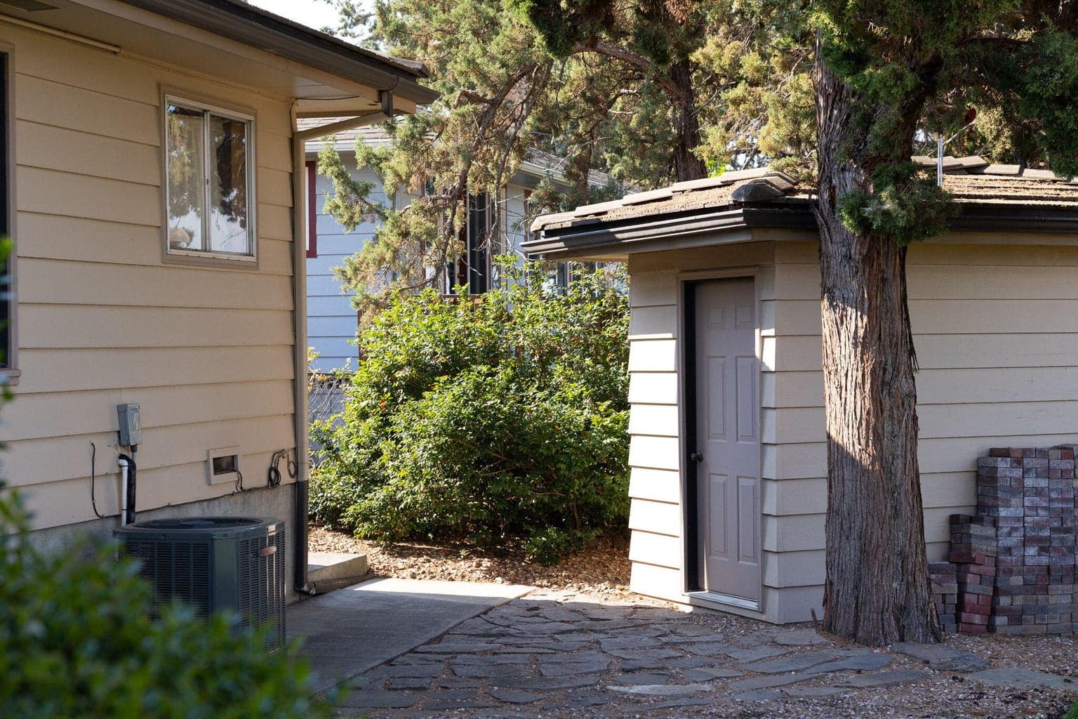 Photo of 531 NW Canyon Drive 29 of 41