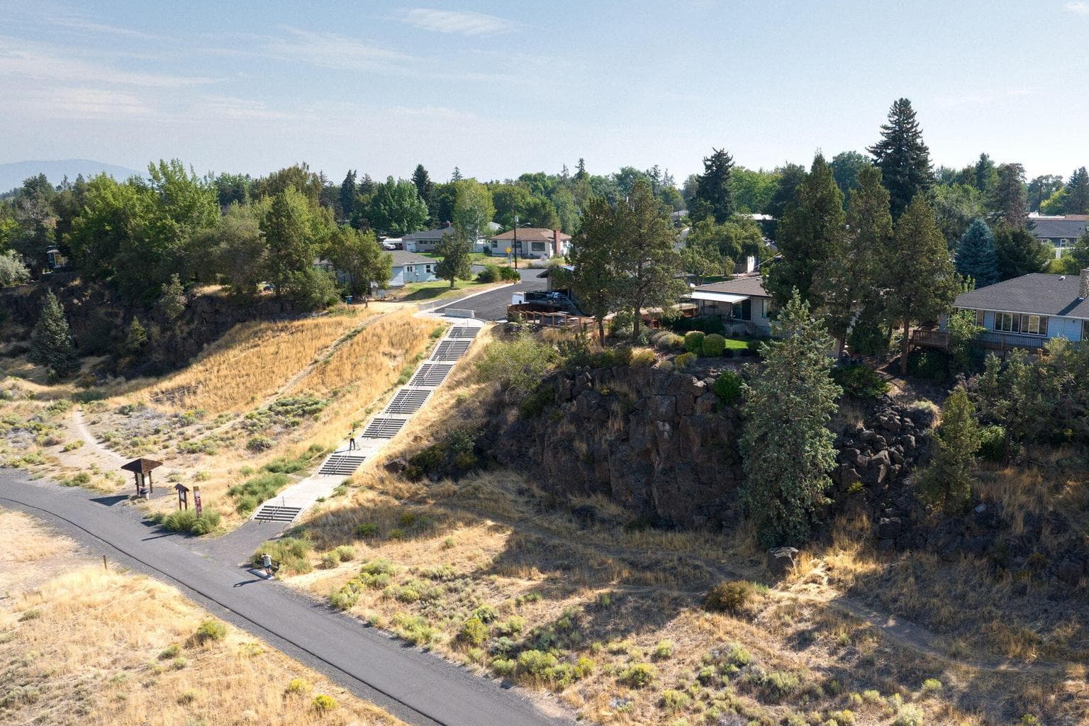 Photo of 531 NW Canyon Drive 38 of 41