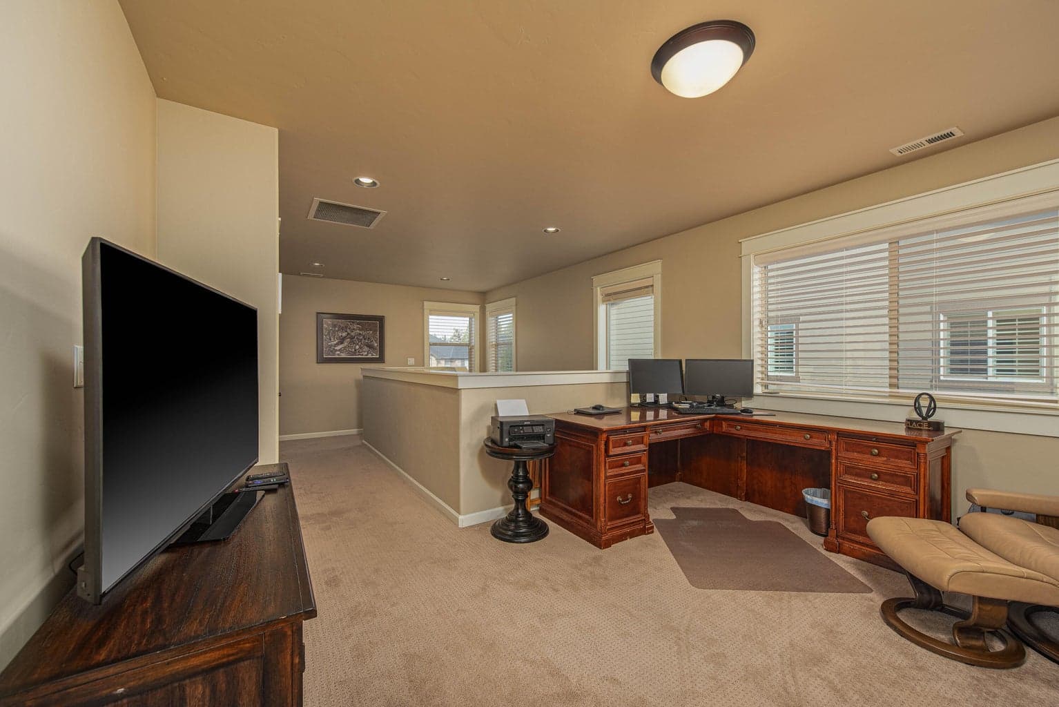 Second loft area office