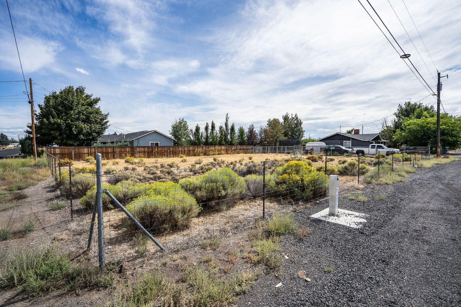 Photo of 3478 SW Glacier Avenue 11 of 13