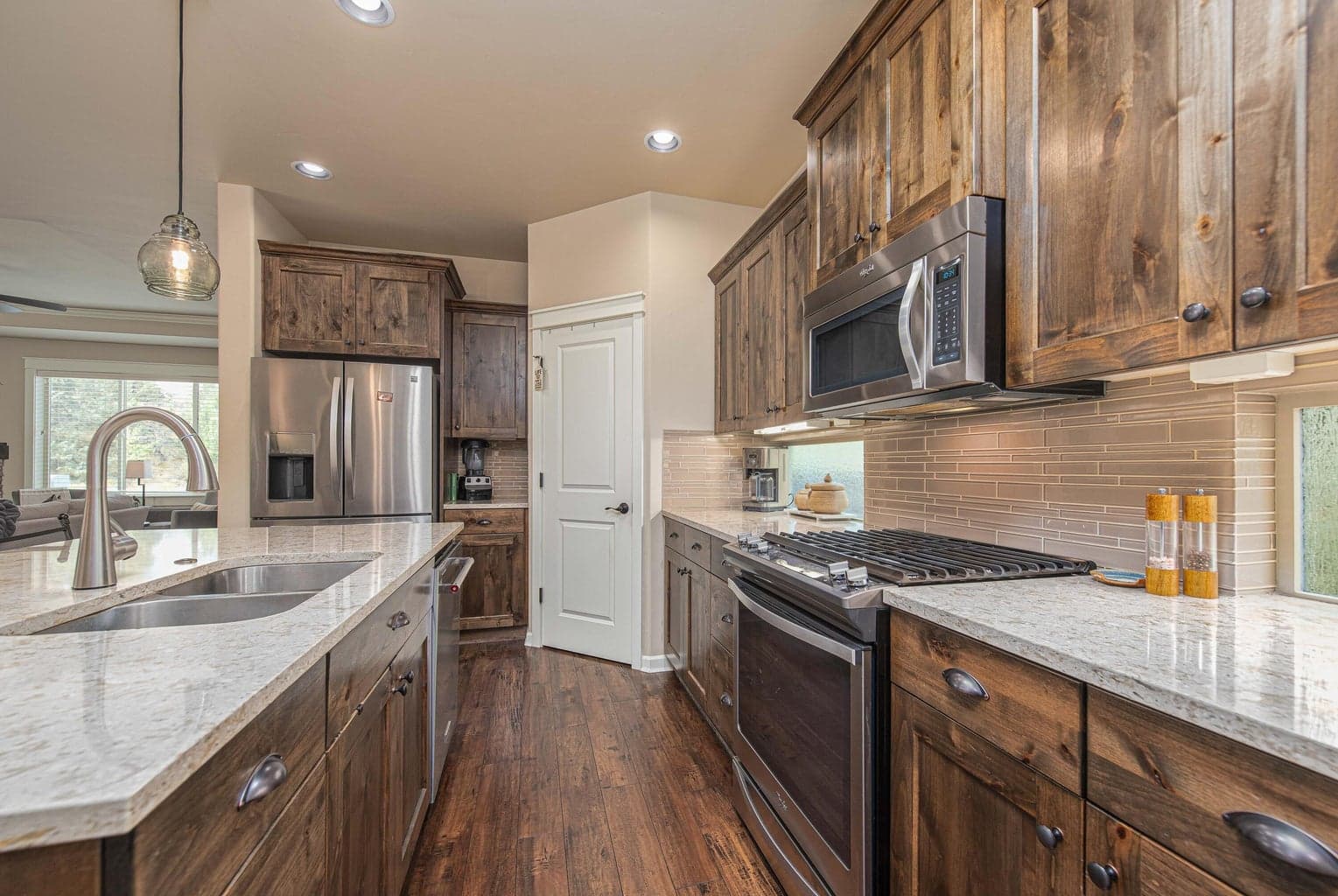 Photo of 63138 Dakota Drive 7 of 49