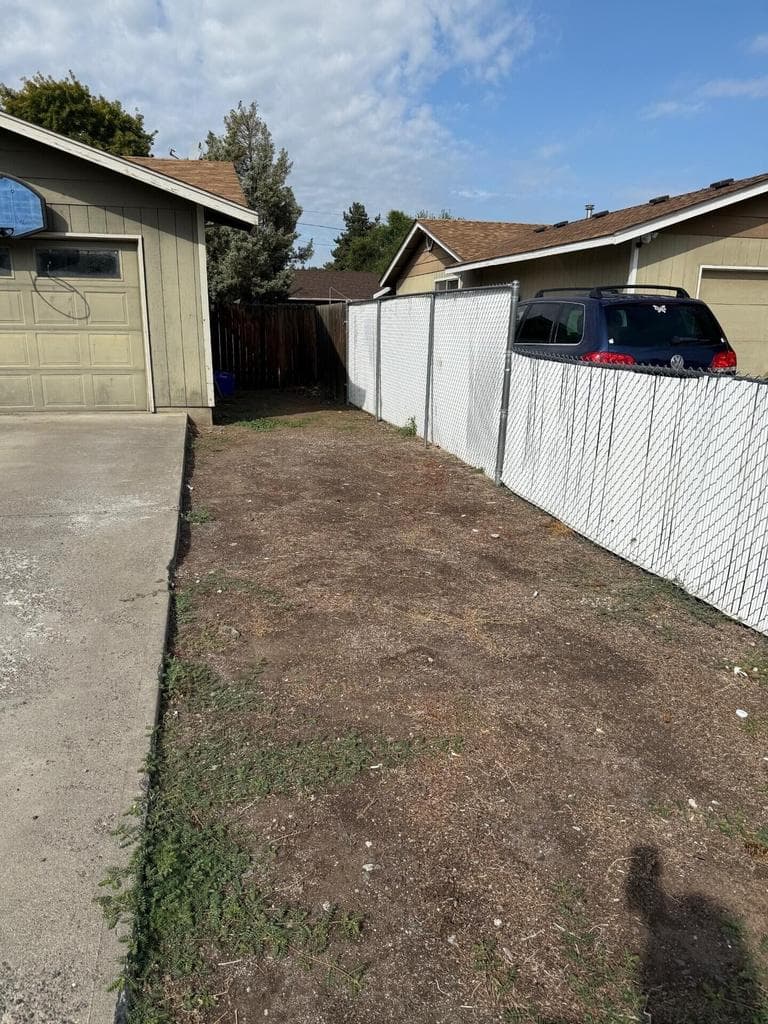 Small rv/boat parking