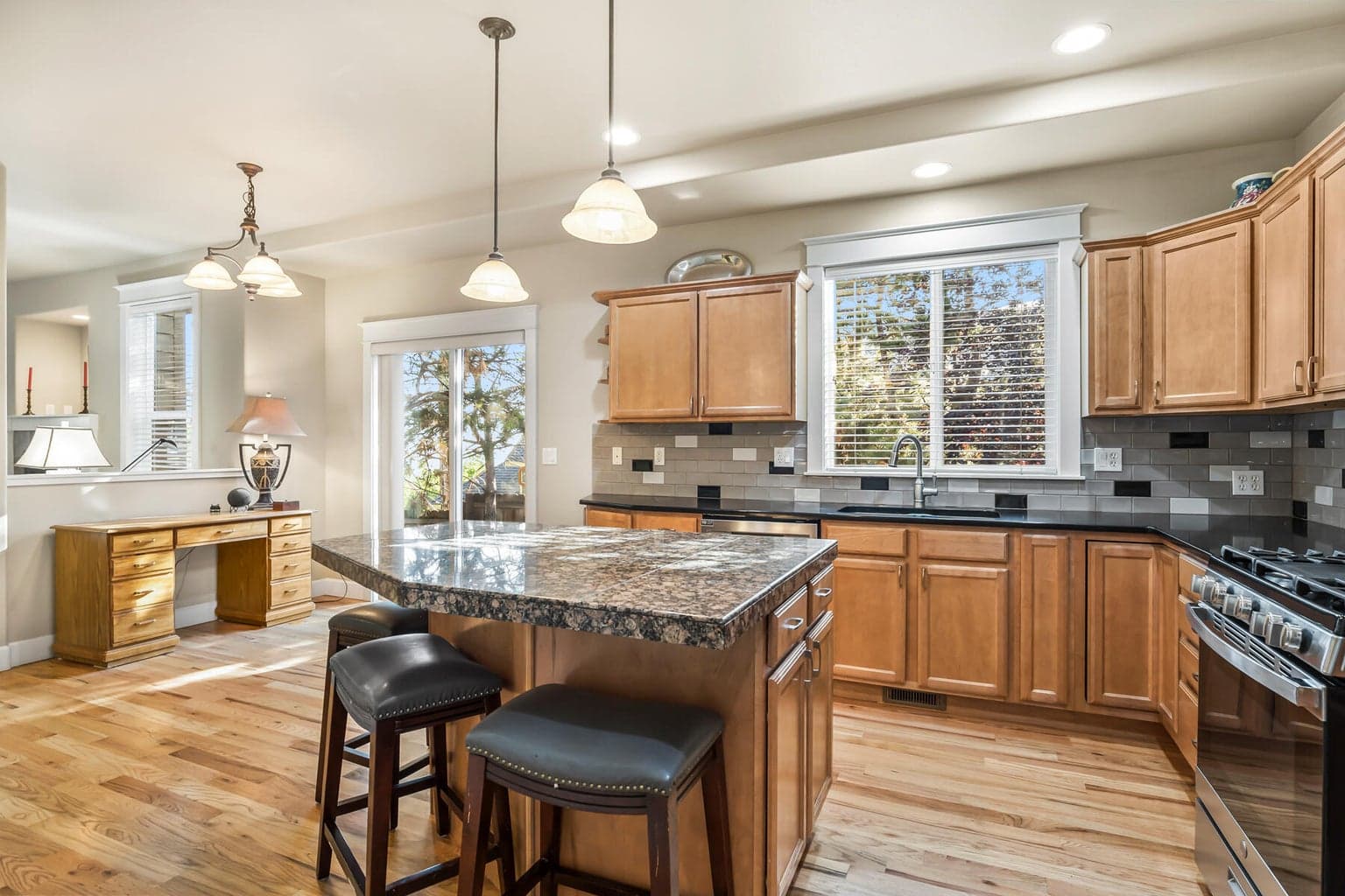 Photo of 2440 NW 2nd Street 18 of 35