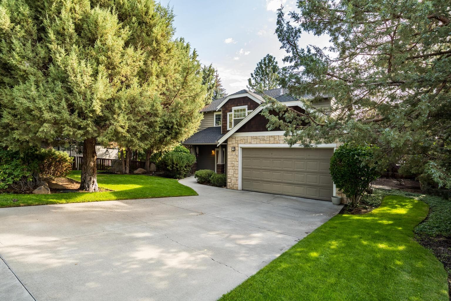 Photo of 2440 2nd 1 of 35