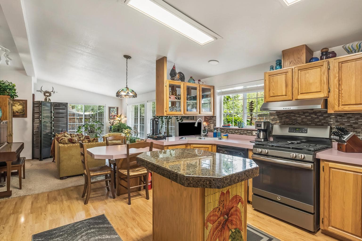Photo of 60910 Lodgepole Drive 10 of 61