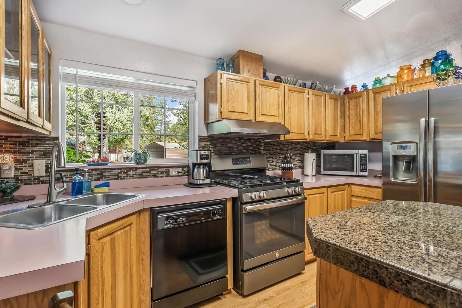 Photo of 60910 Lodgepole Drive 12 of 61