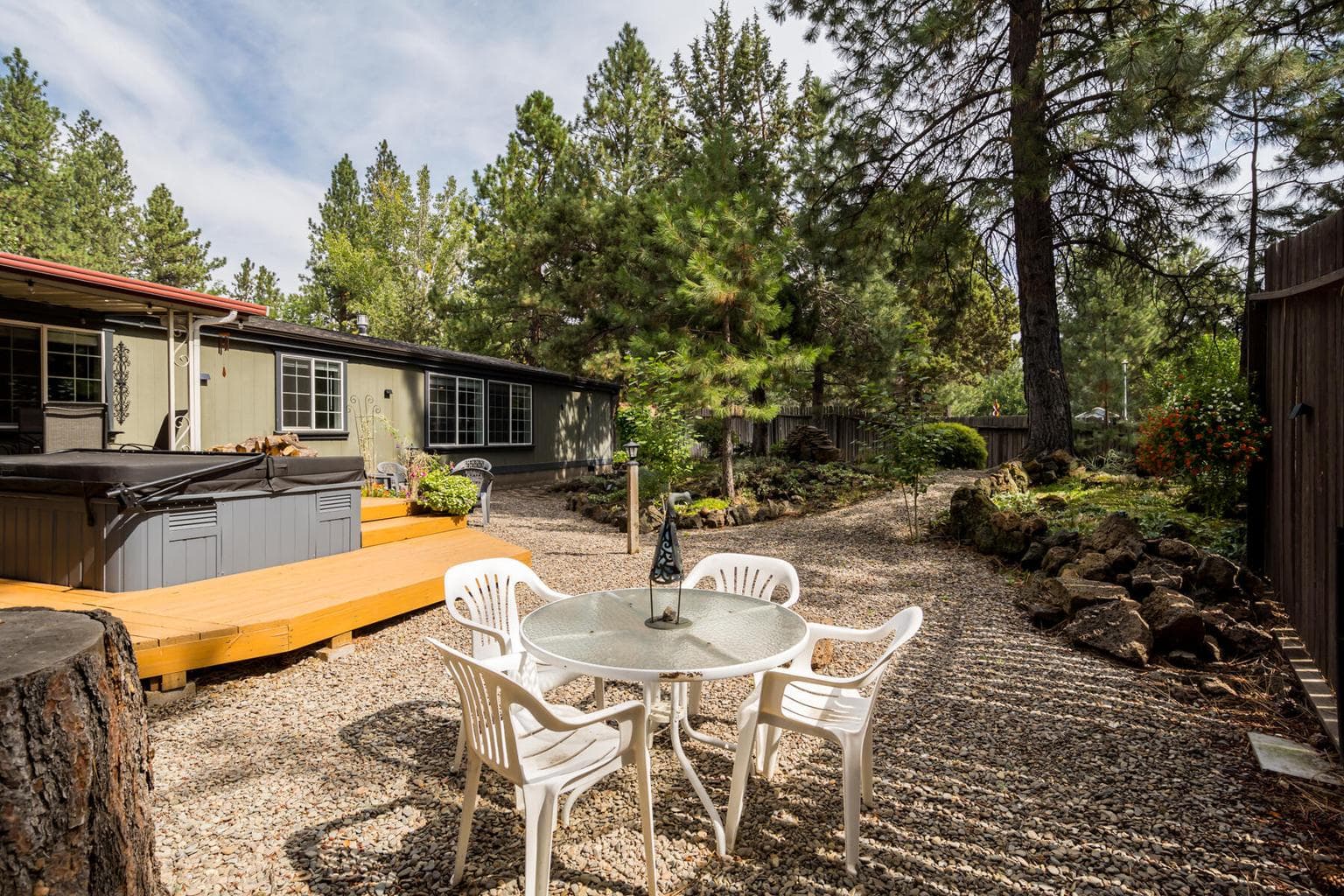 Photo of 60910 Lodgepole Drive 27 of 61